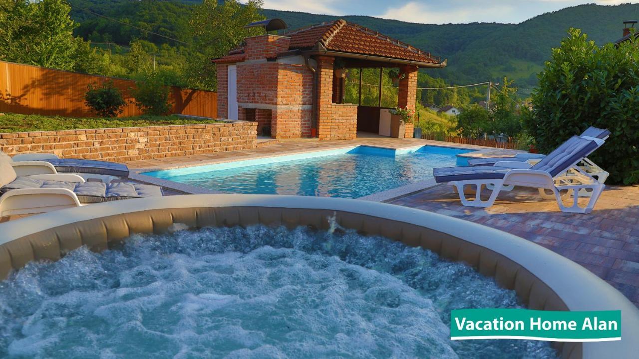 Vacation Home Alan 2 Kulen Vakuf Exterior foto